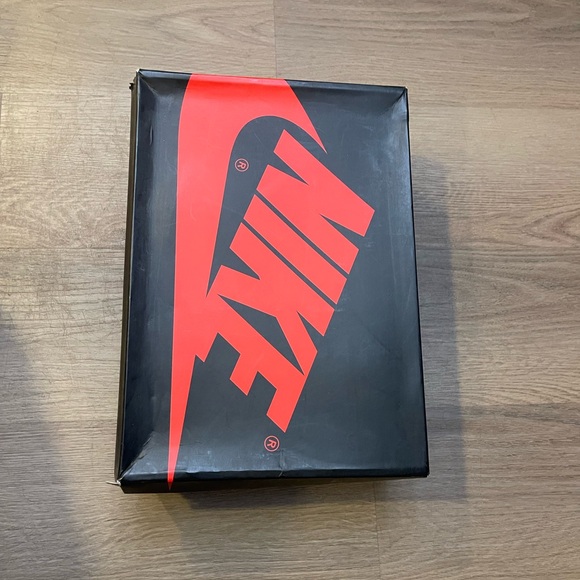 Used Men’s Air Jordan 1 Retro High OG (Gently Used) size 13 Black Satin Gym Red - Picture 2 of 11